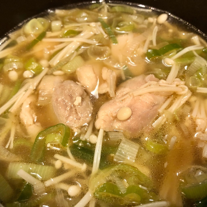 身体ぽかぽか♫ネギだくだく1本鶏肉の柚子胡椒スープ